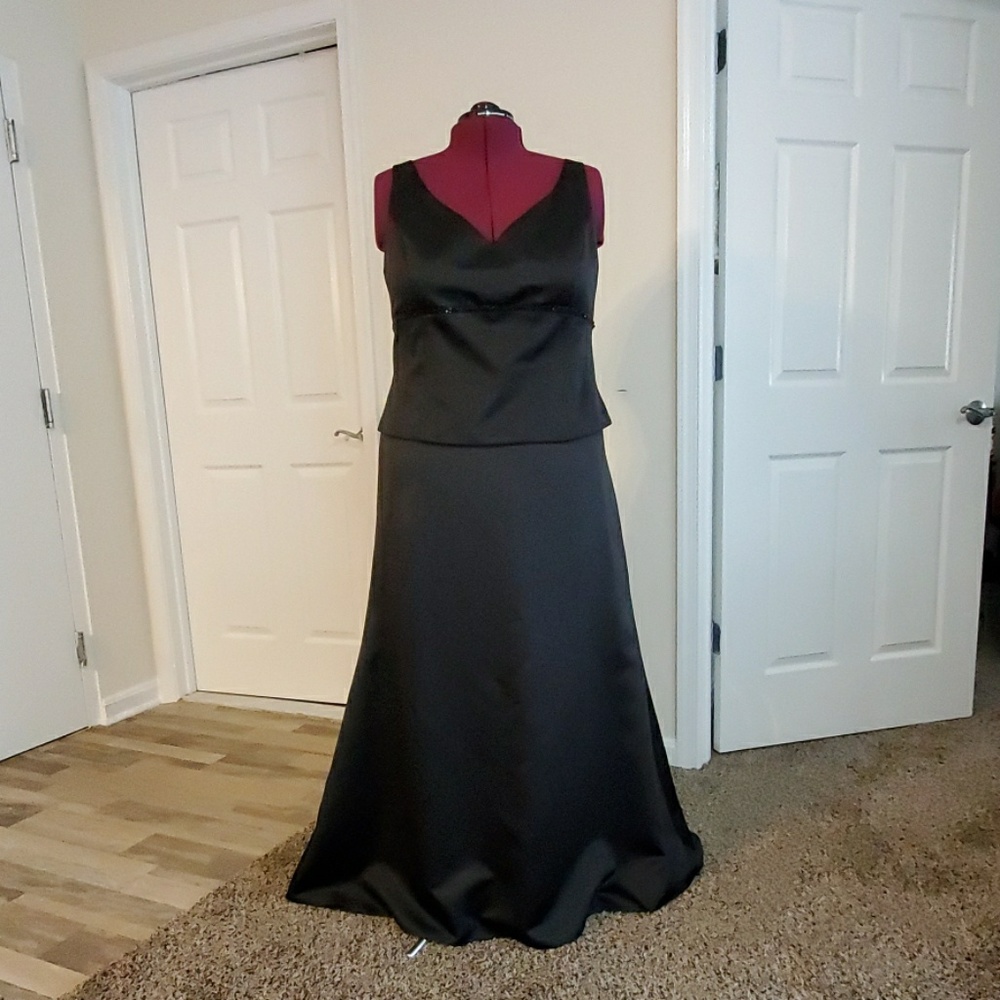 David's Bridal 2- piece Gown